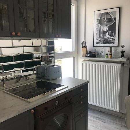 Luxury Wola Apartament Varşovia Exterior foto